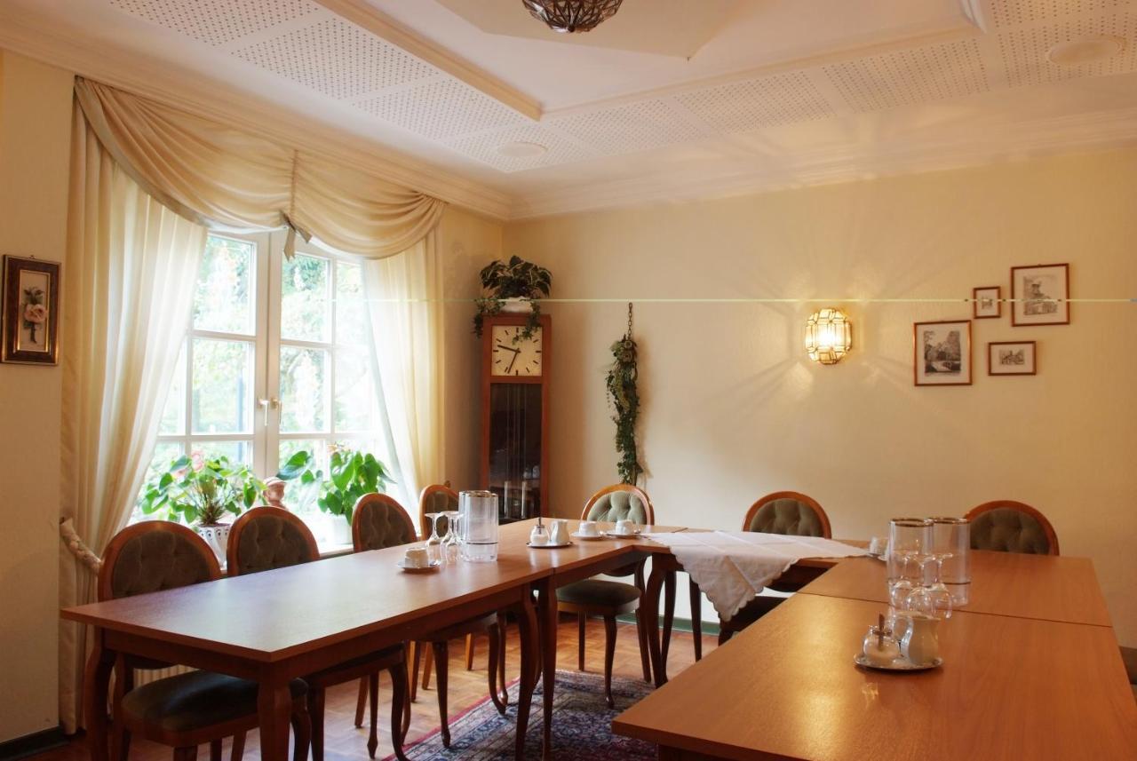 אאוריך Hotel Waldquelle מראה חיצוני תמונה