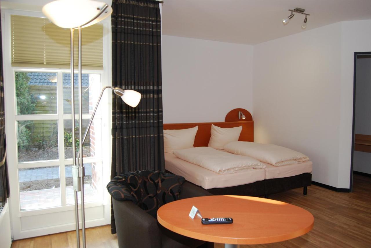 אאוריך Hotel Waldquelle מראה חיצוני תמונה