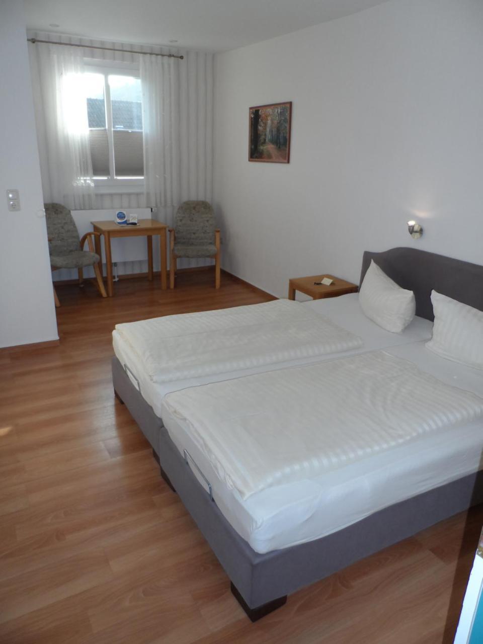 אאוריך Hotel Waldquelle מראה חיצוני תמונה